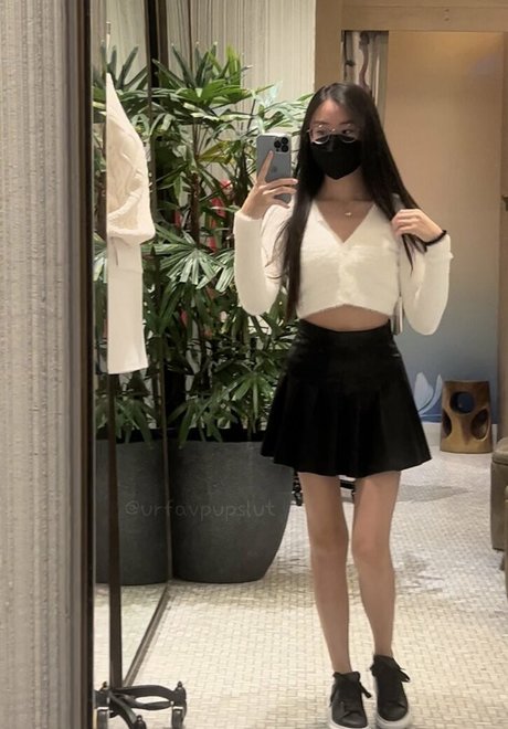 Nacktes geleaktes OnlyFans-Foto von Urshortie