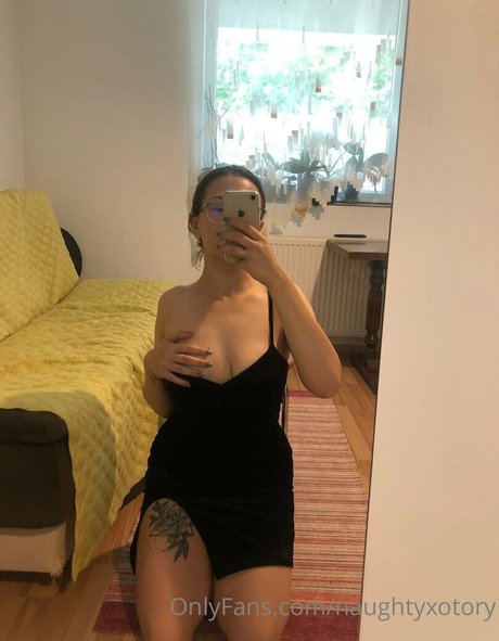 Naughtyxotory