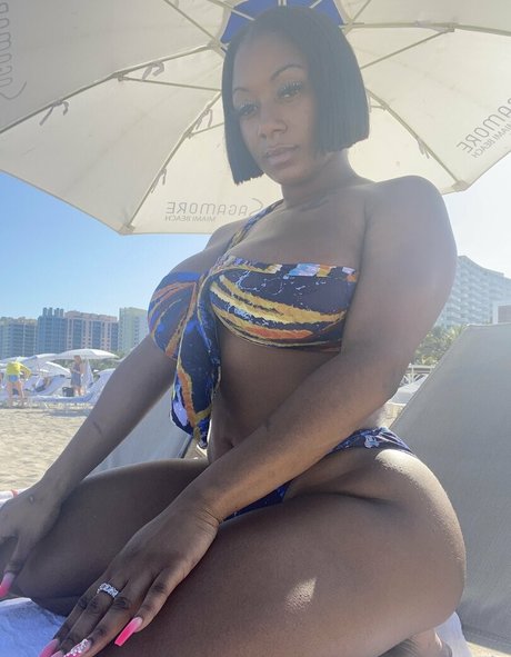 Therealchanellealicia