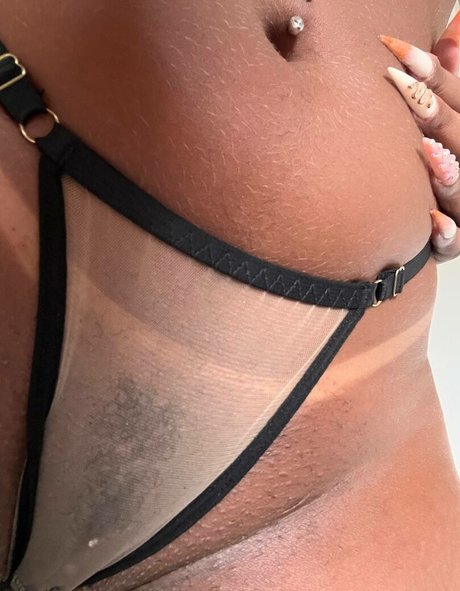 Sherrerazade Oliveira