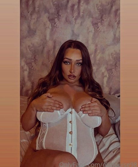 Ellelouise98
