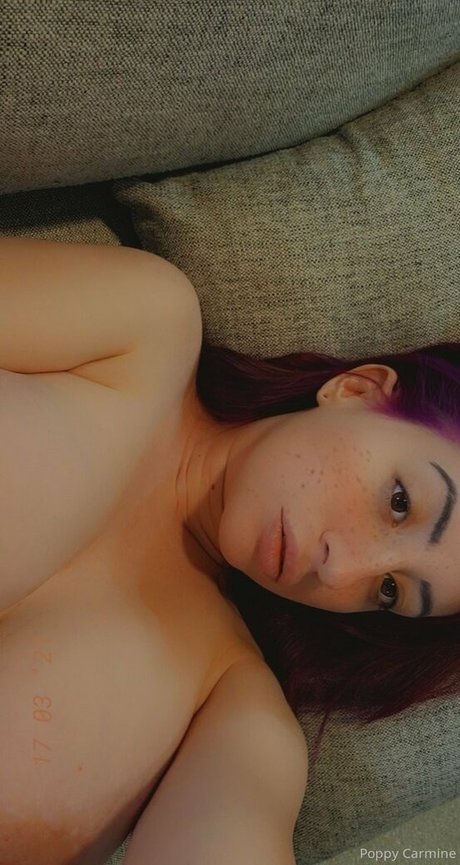 Poppycarminexxx
