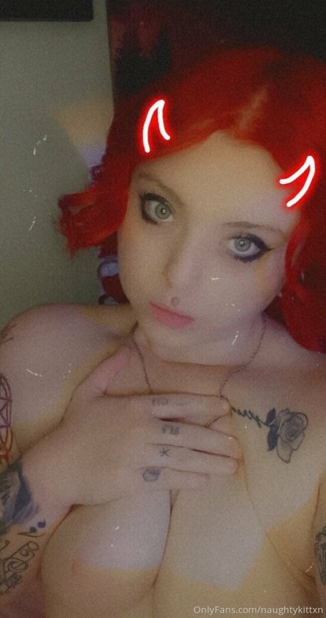 Naughtykittxn
