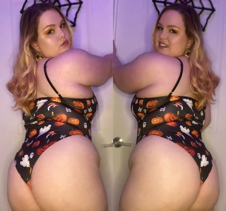 Laylaluckie24