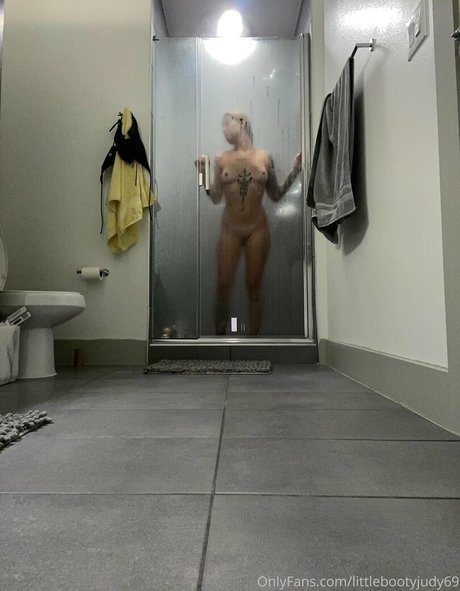 Littlebootyjudy69