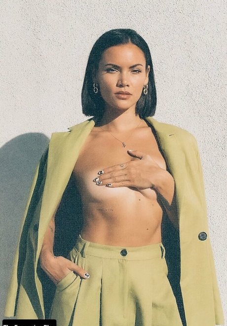 Sinead Harnett