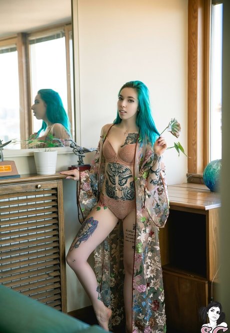 Giadasuicide
