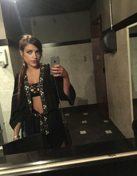 Lauren Bedford Russell