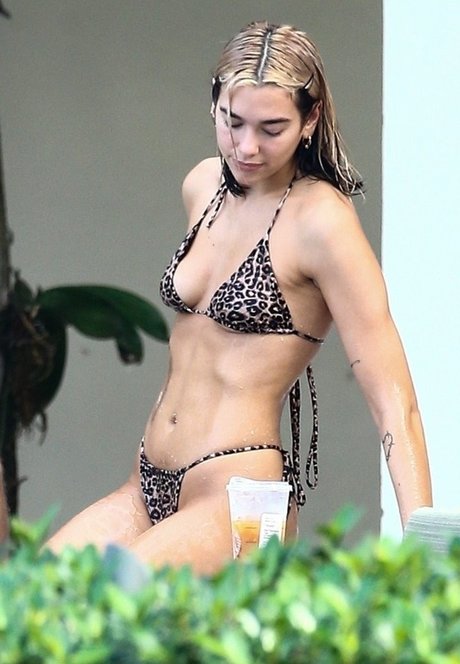 Dua Lipa
