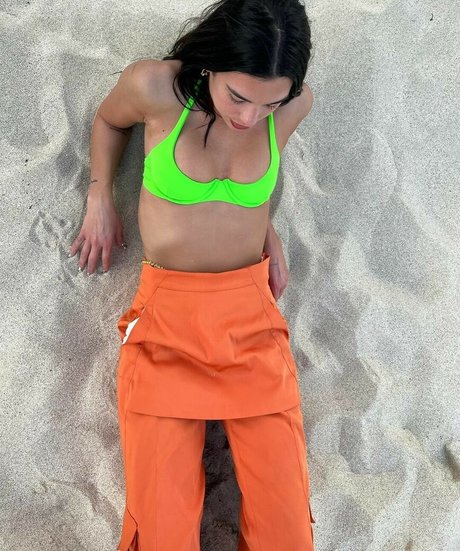 Dua Lipa