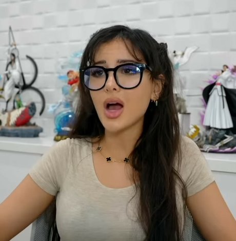 Sssniperwolf