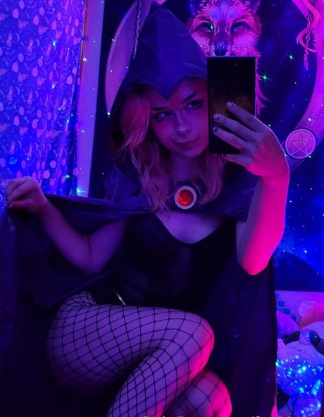 Nacktes geleaktes OnlyFans-Foto von Faexbear