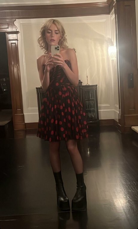 Kiernan Shipka