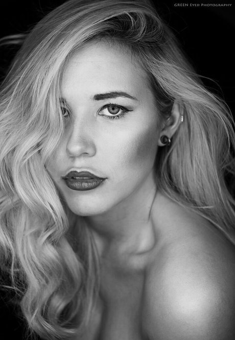 Models On Purpleport