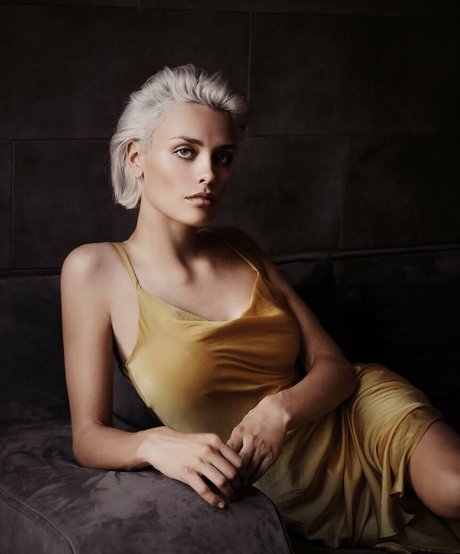 Wallis Day