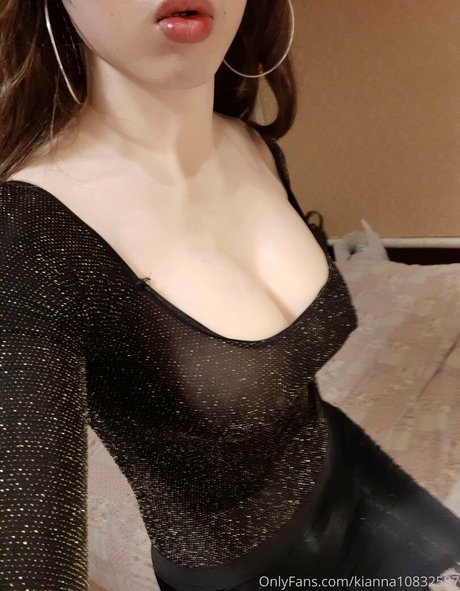 Kianna10832587