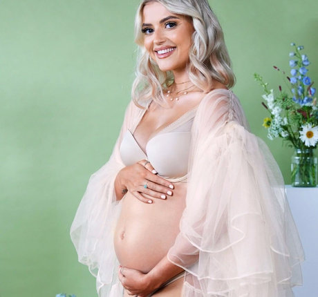 Lucy Fallon