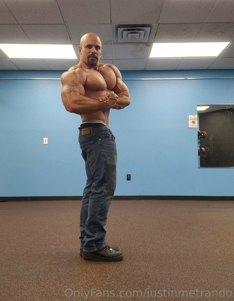 Nacktes geleaktes OnlyFans-Foto von Justinmetrando