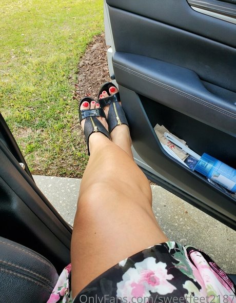 Sweetfeet2187