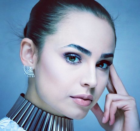 Sofia Carson