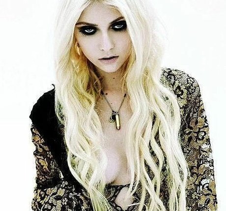 Taylor Momsen