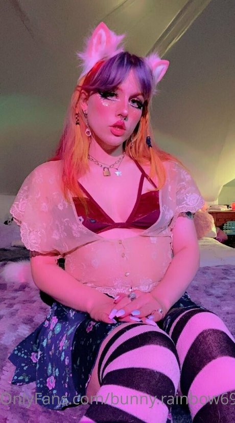 Bunnyrainbow69