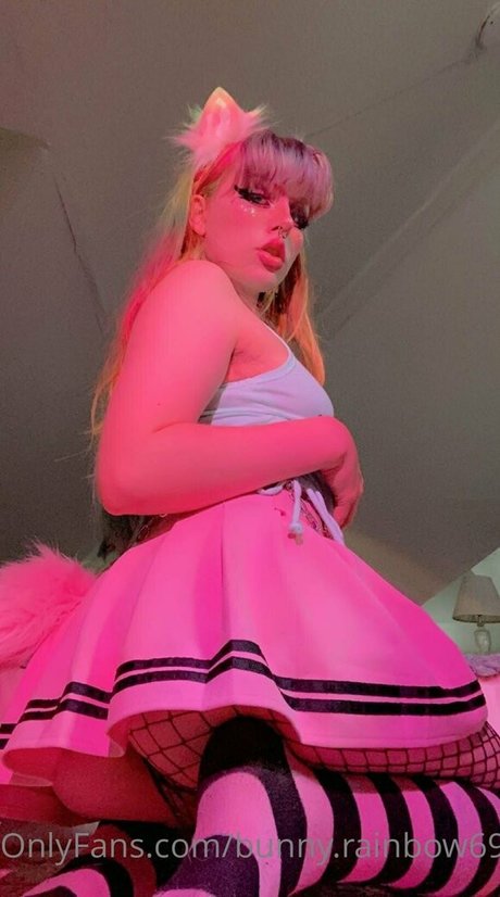 Bunnyrainbow69