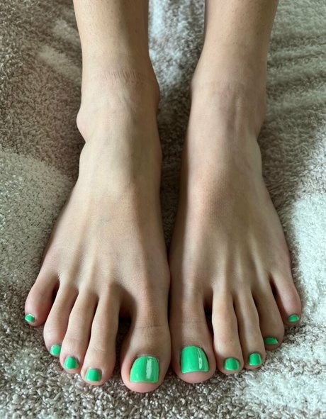 Myposedtoes
