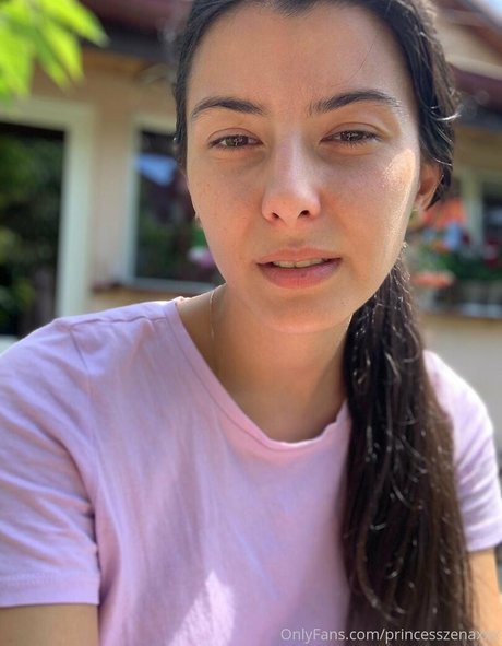 Princesszenaxxx