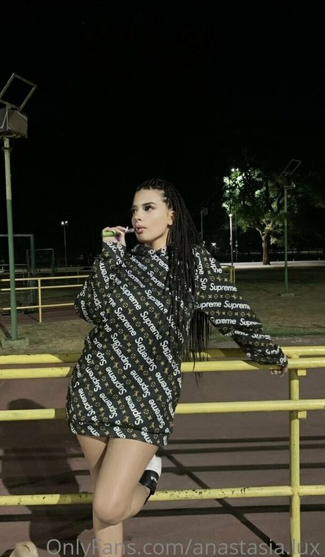 Anastasia Lux