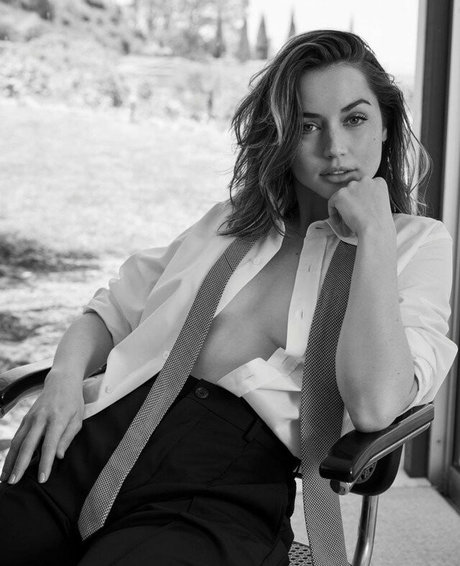 Ana De Armas