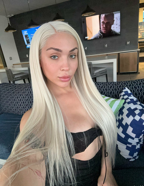 Nacktes geleaktes OnlyFans-Foto von Winterxxdoll