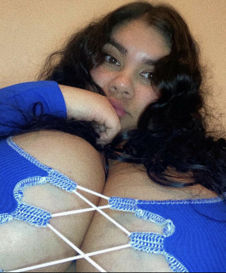 Nacktes geleaktes OnlyFans-Foto von Starralvarrez