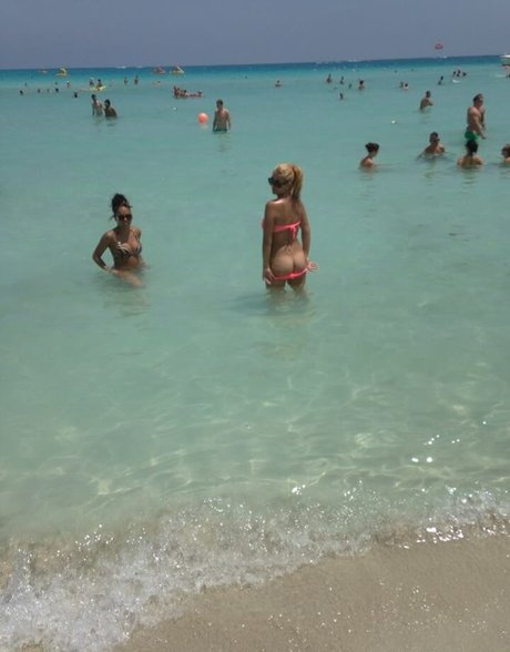 Georgian Daisy Bauer