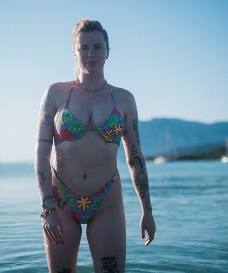 Ireland Baldwin