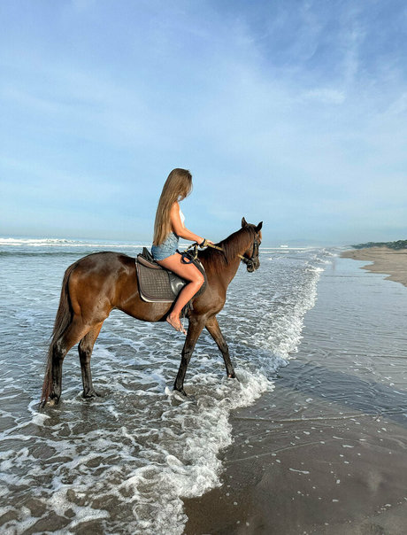 Nacktes geleaktes OnlyFans-Foto von Yourtasha