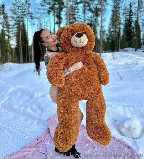 Nacktes geleaktes OnlyFans-Foto von Jonnachefree