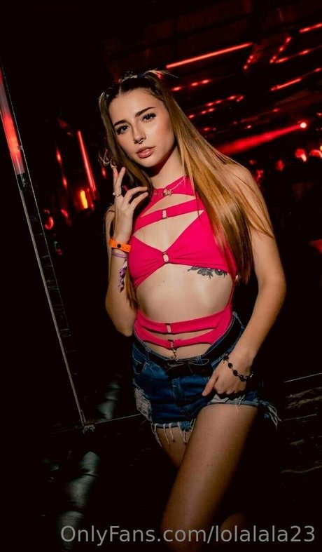Lolalala23