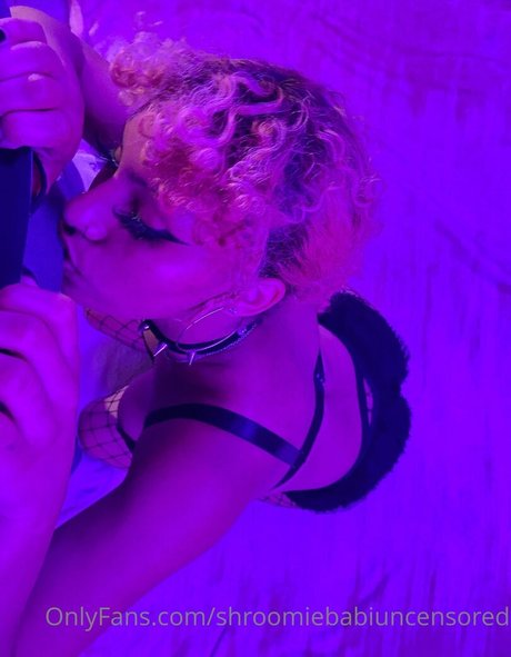 Shroomiebabiuncensored