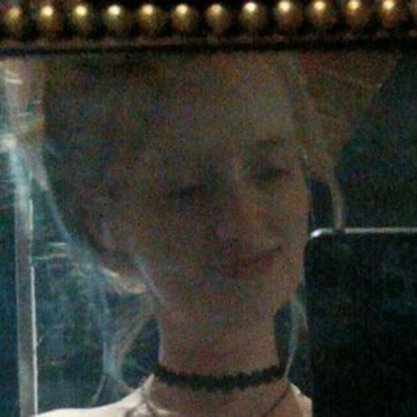 Thatawkwardchickbecky