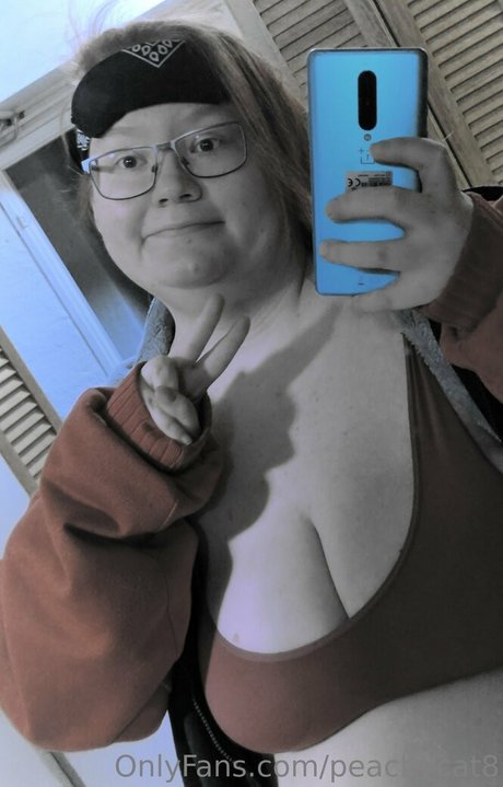 Peachycat8