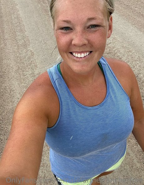 Femalefarmerrancherfree