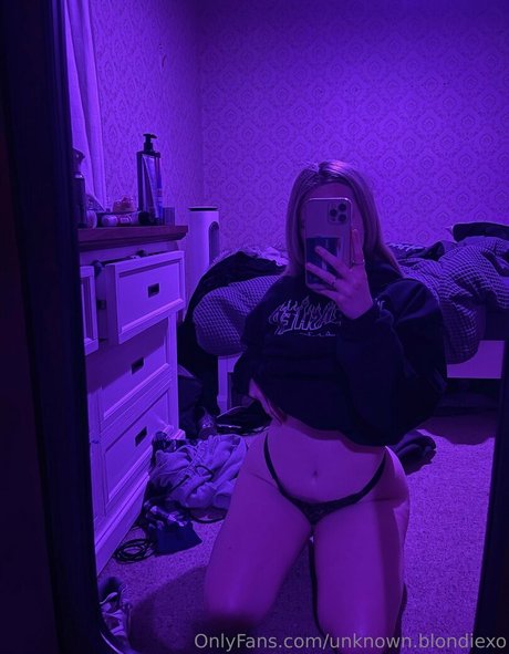 Unknownblondiexo