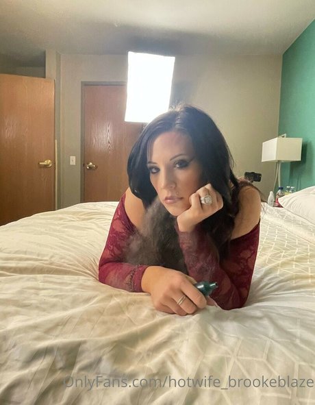 Hotwifebrookeblaze