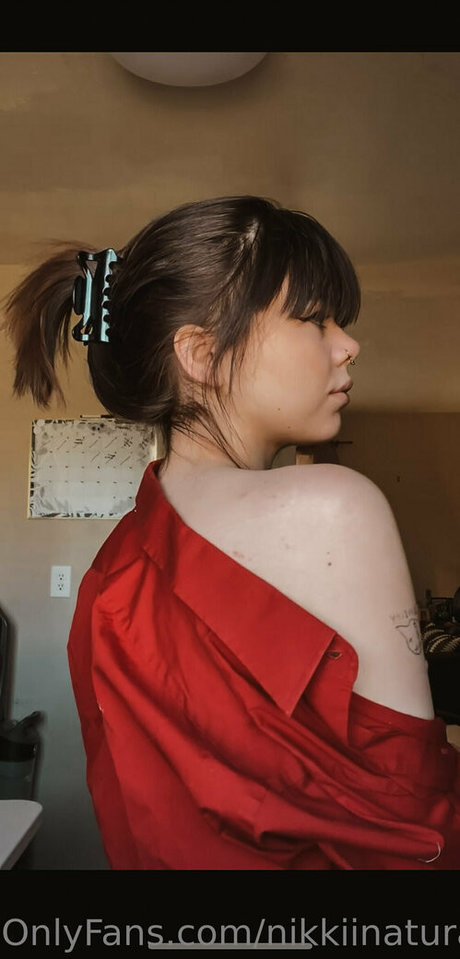 Nikkiinatural