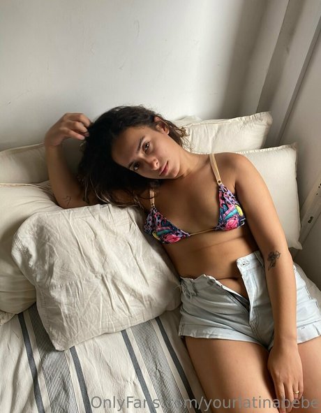 Nacktes geleaktes OnlyFans-Foto von Nairobimoon