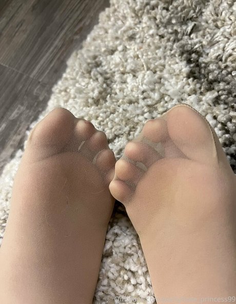 Pantyhoseprincess99