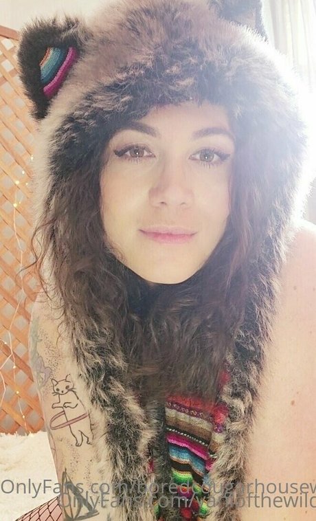 Boredcougarhousewife