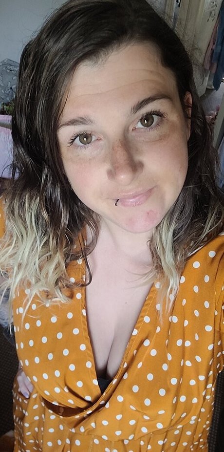 Pregnantmamamsalicefury