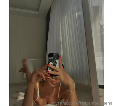 Freerainbowsena